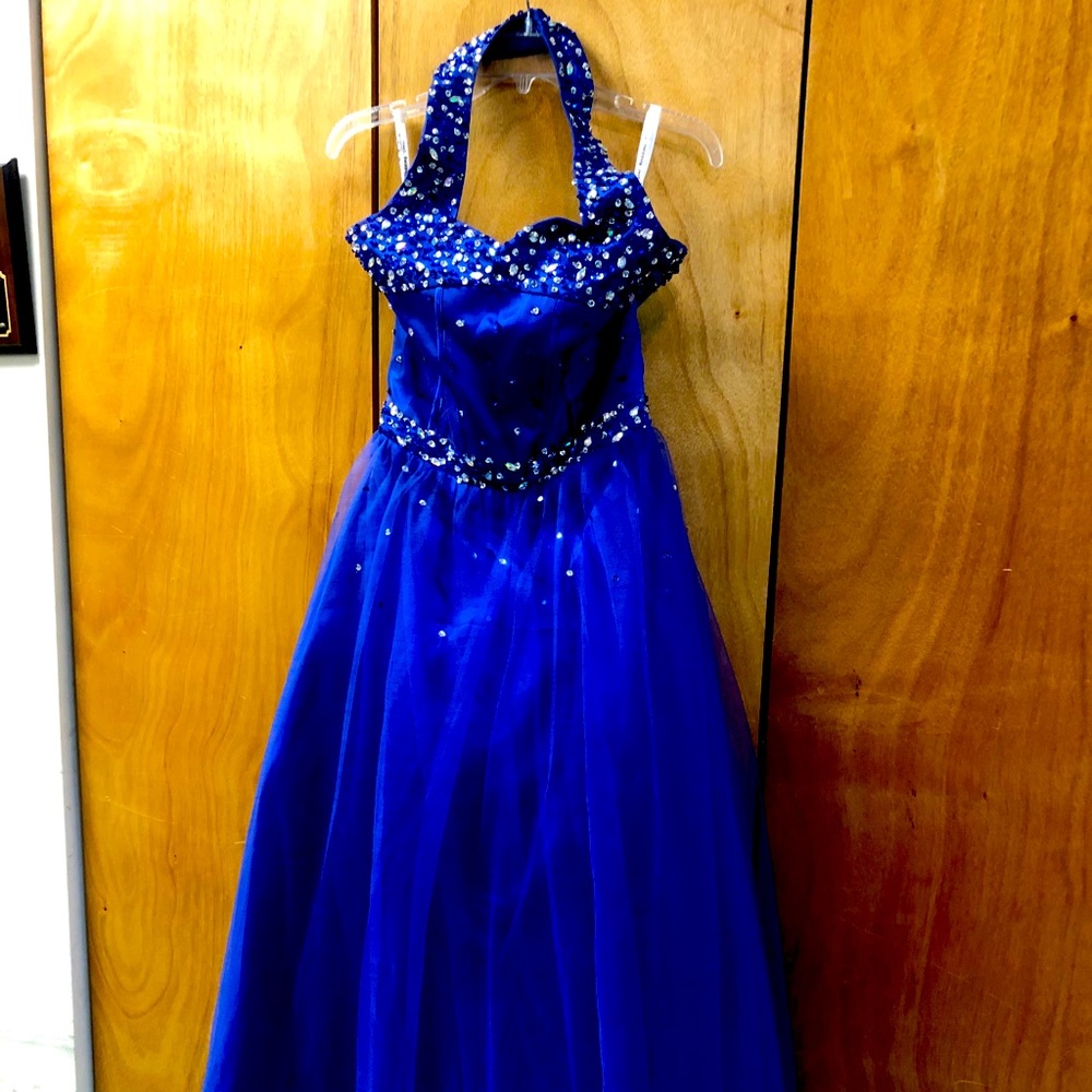 Size 10 girls pageant dress
